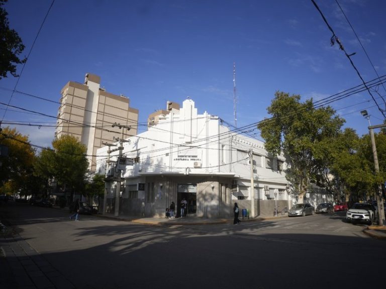 bcc8a8a7590d4dffbb35846240ebf30b