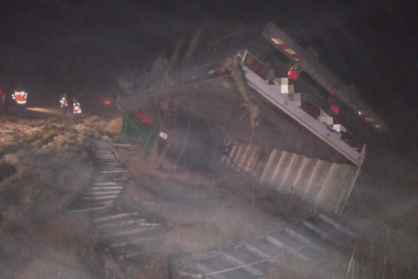 vuelco_autopista_camionero santa fe