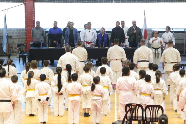 aff29032-8132-4ce9-be1b-856a47491b5a