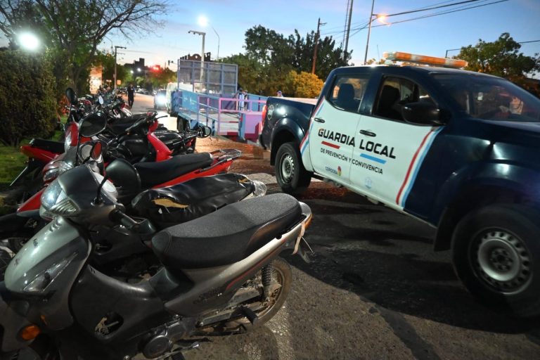 b898fc9c-119a-493d-8d64-4b004a82eda7